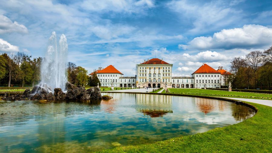 Vào mùa hè, toàn Munich sở hữu không khí mát mẻ, thích hợp với các hoạt động ngoài trời